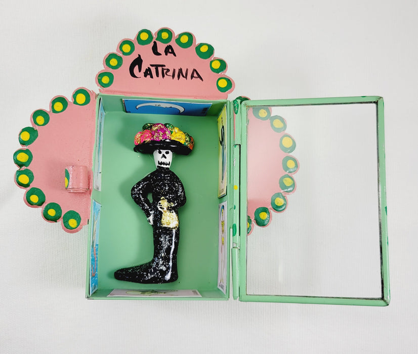 La Catrina Nicho Hojalata Tin Folk Dia de los Muertos Loteria Oaxaca Mexico