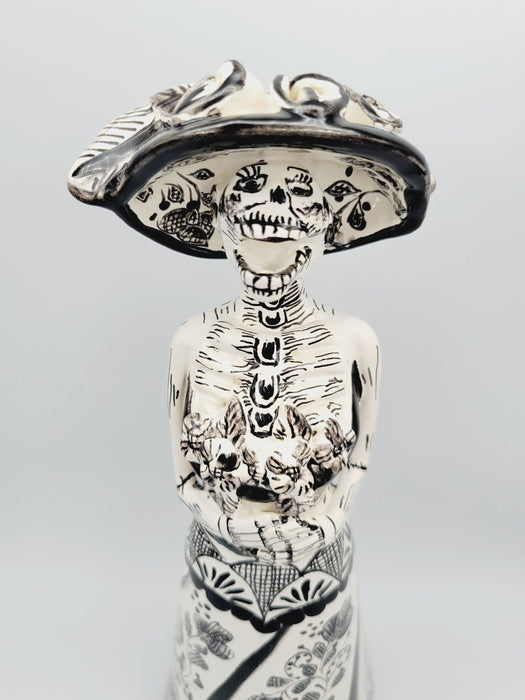 La Calavera Catrina Llorona Folk Talavera 12 inch Black/White Dia de los Muertos